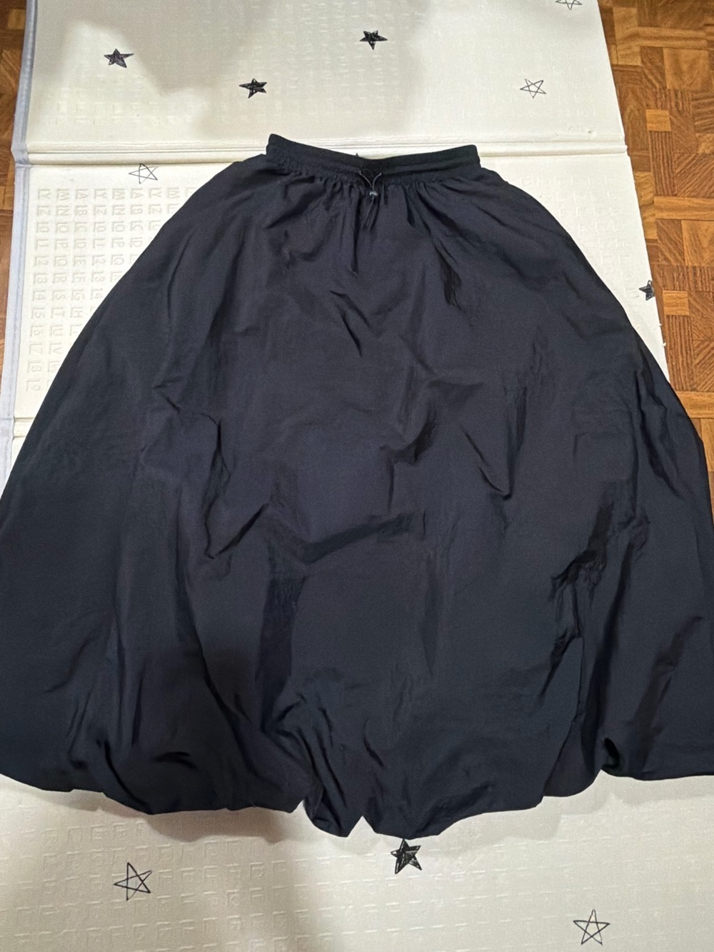 SHEIN Black A-Line Bubble Skirt